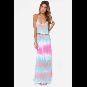 Lulu’s Tie-Dye Maxi Dress